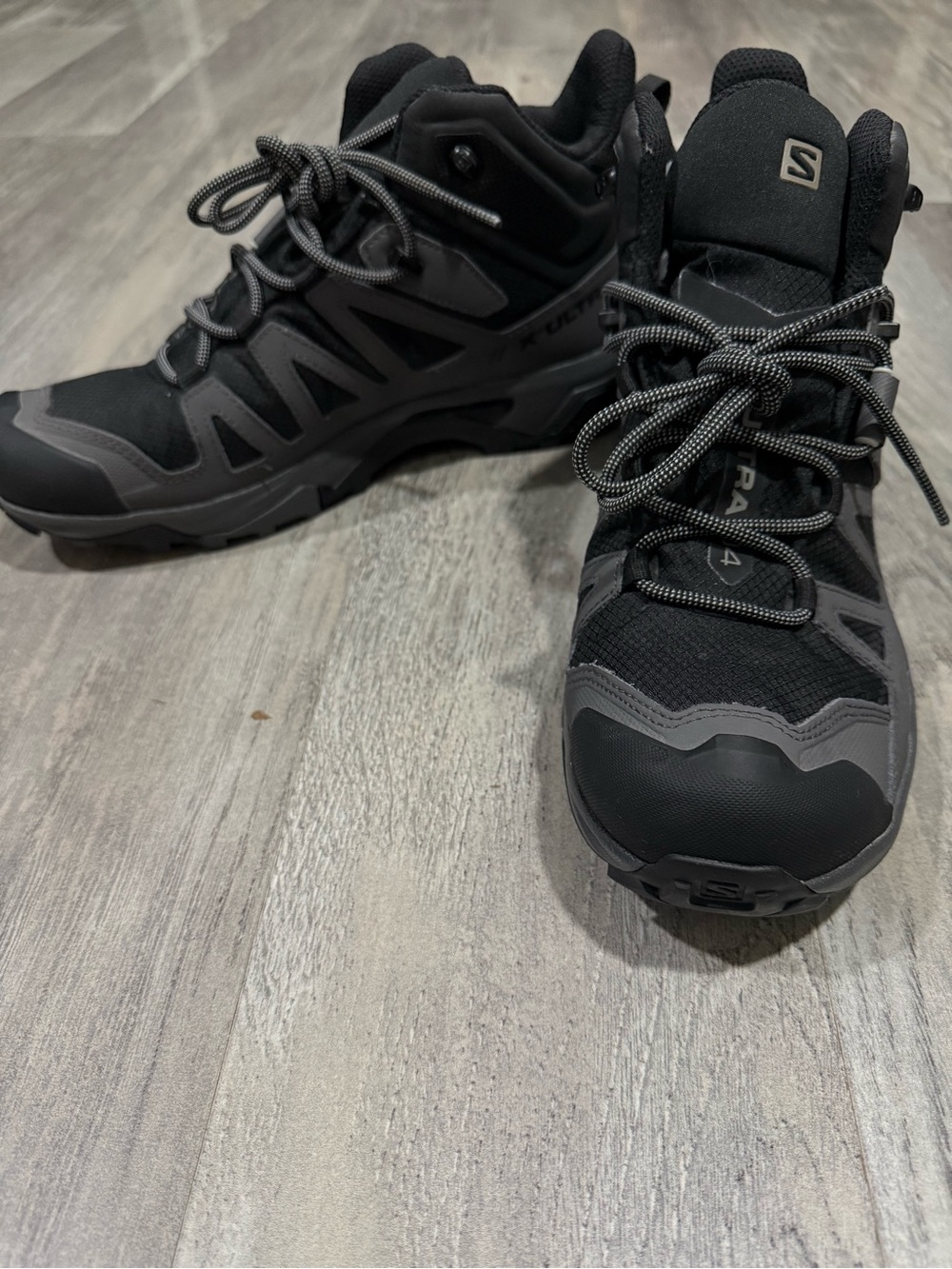 Salomon X Ultra 4 Mid GORE-TEX Men's Black & Gray US 10